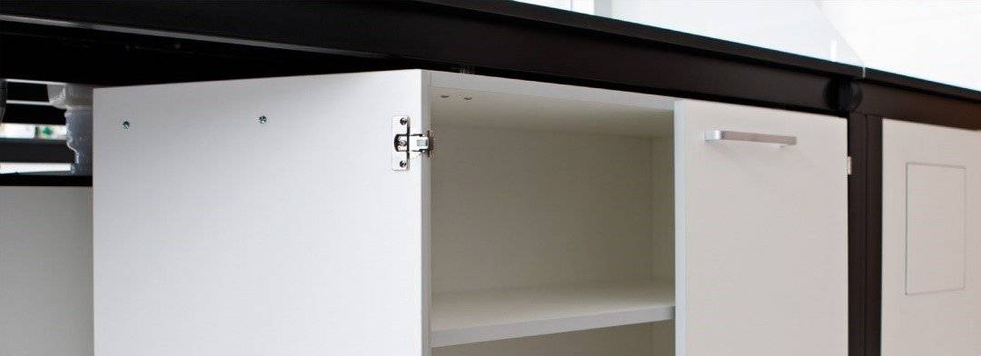 Muebles deslizantes - 1 puerta y 1 estante interior